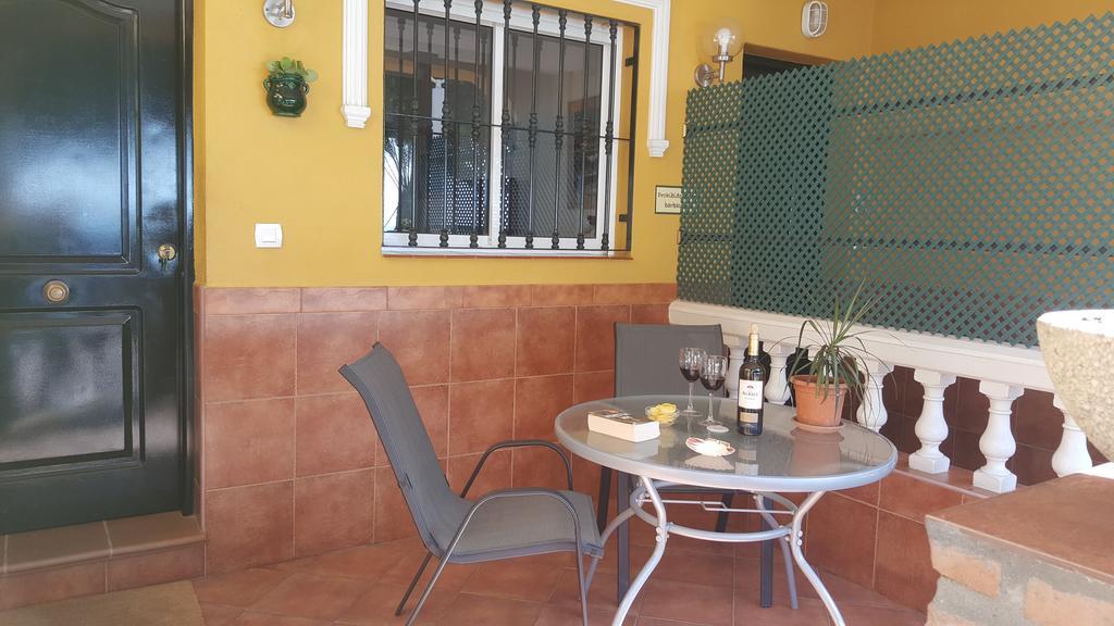 Apartamentos Casa Tia Antonia Málaga Exterior foto